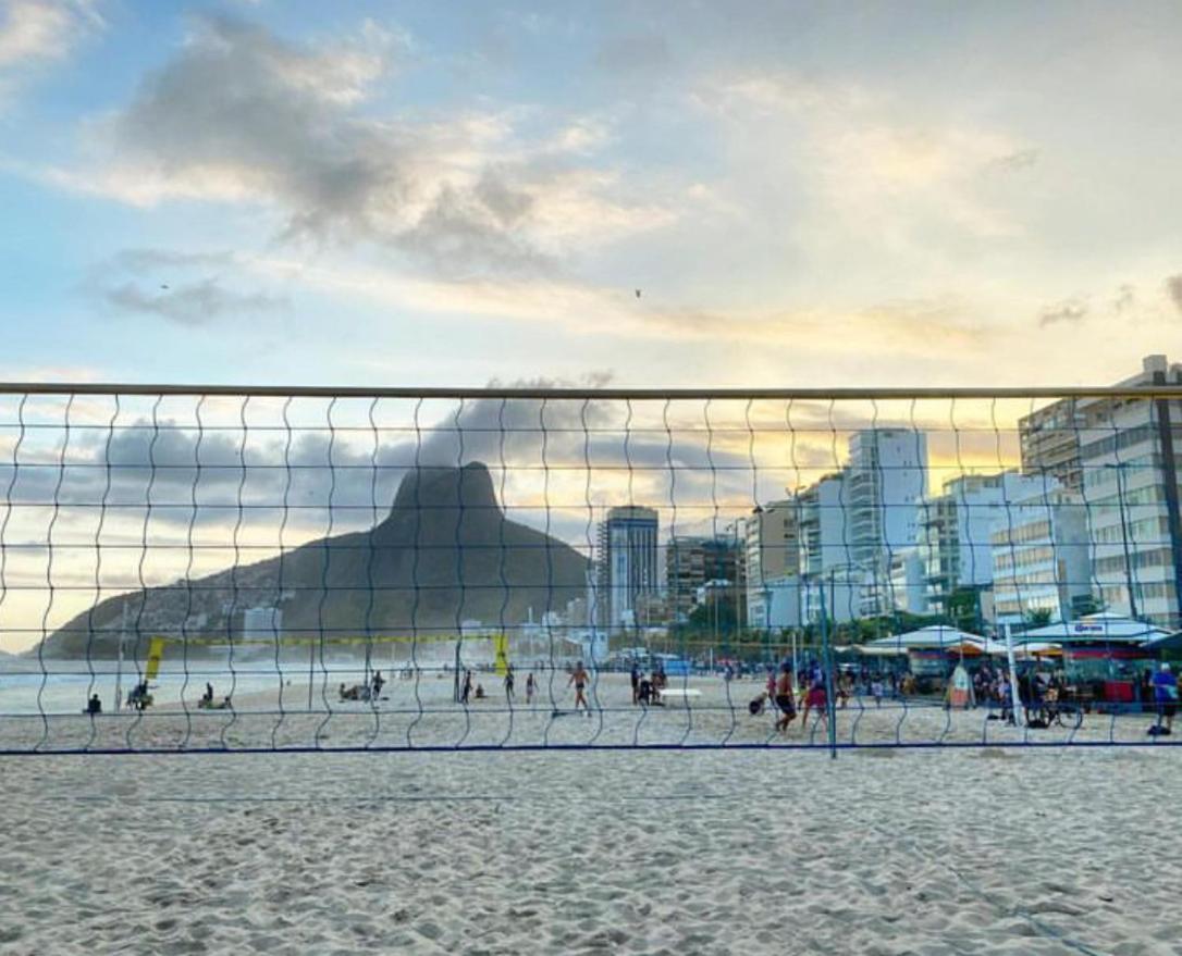 Espacoso Apto A 3 Minutos Da D.u 187-1103 * Rio de Janeiro