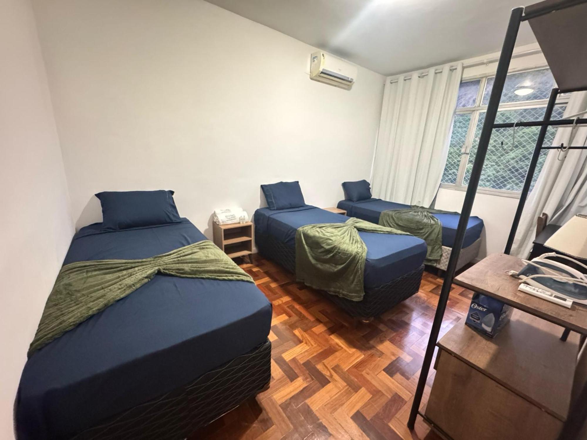 Espacoso Apto A 3 Minutos Da D.u 187-1103 * Rio de Janeiro